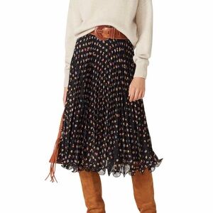See by Chloe Botanical skirt